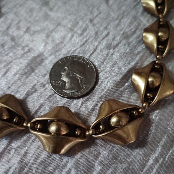 J Crew Pea in a Pod Fortune Cookie Oxidized Brass Metal Necklace Signed - Picture 12 of 14